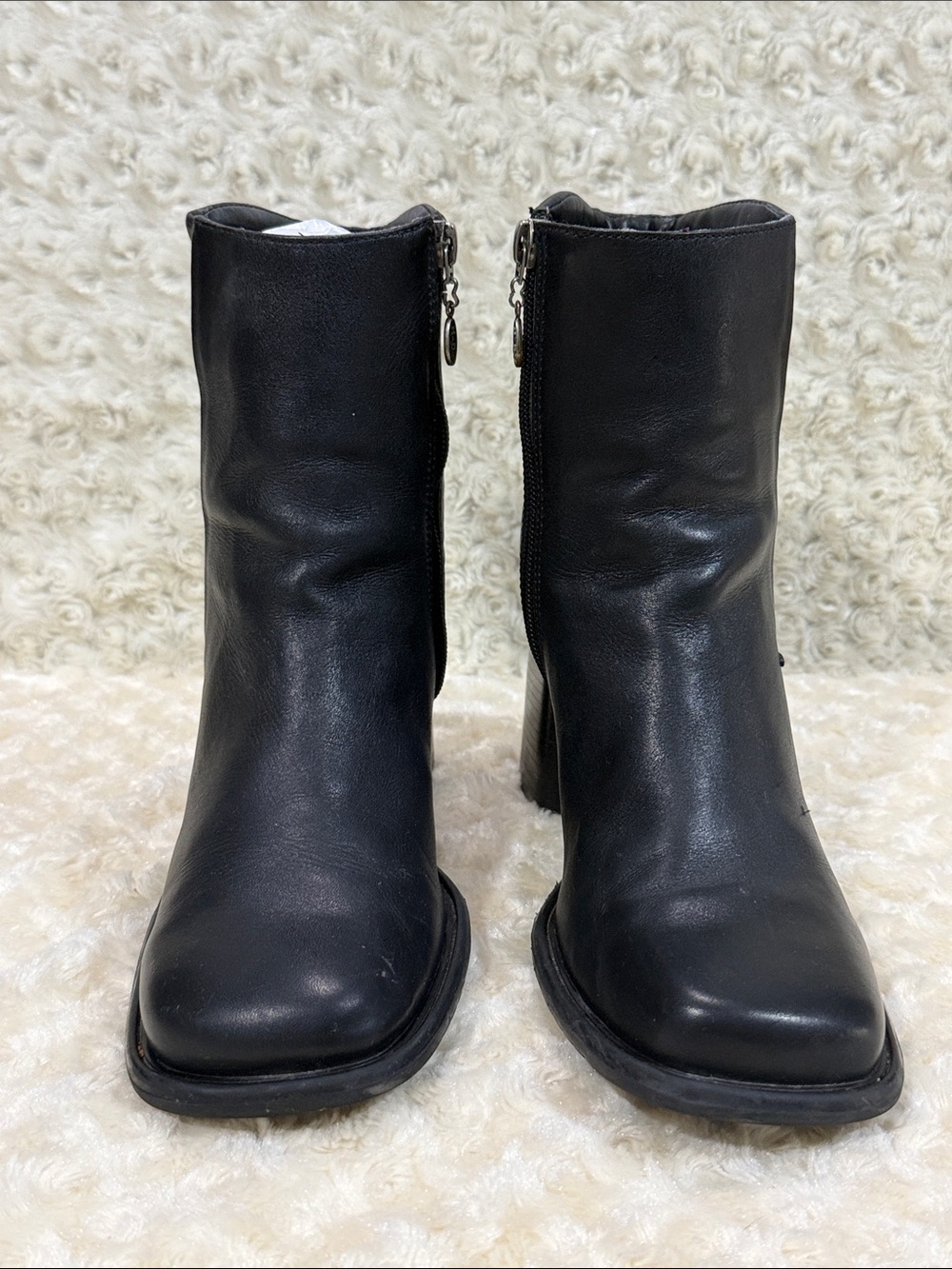 Harley Davidson Black Leather Women's Ankle Boots, Side Zip, sz 8.5
